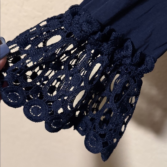 Lilly Pulitzer Navy Crochet Bell-Sleeve Top size small - Picture 3 of 5